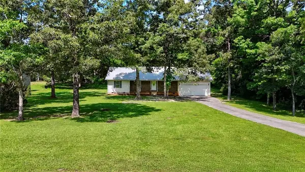 369 Oakland Drive Se, Calhoun, GA 30701