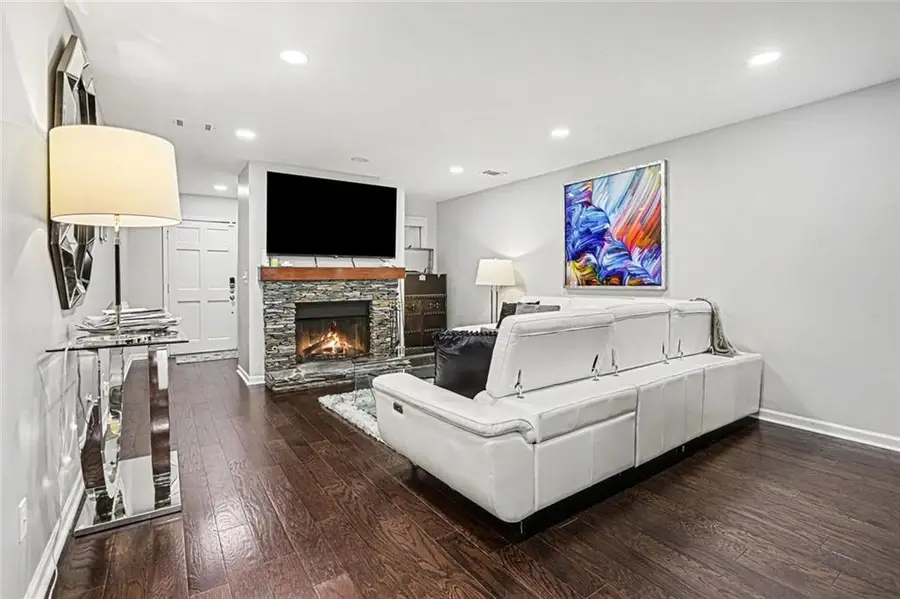 7 Saint Claire Lane Ne, Atlanta, GA 30324 - #3