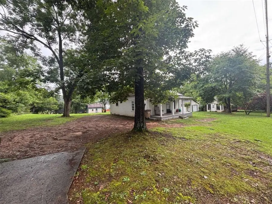 155 West Jackson Street, Hoschton, GA 30548 - #3
