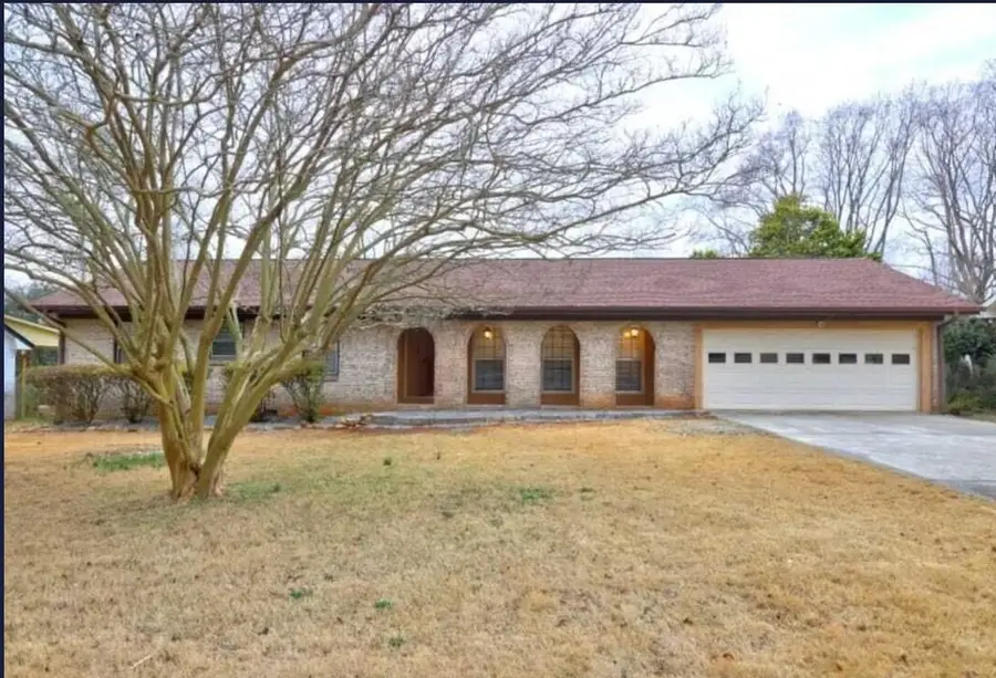 457 Castleaire Drive Sw, Stone Mountain, GA 30087 - #3