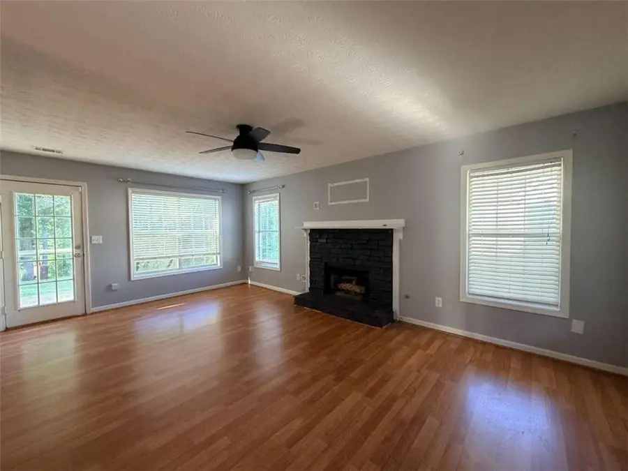 190 The Falls Boulevard, Covington, GA 30016 - #3