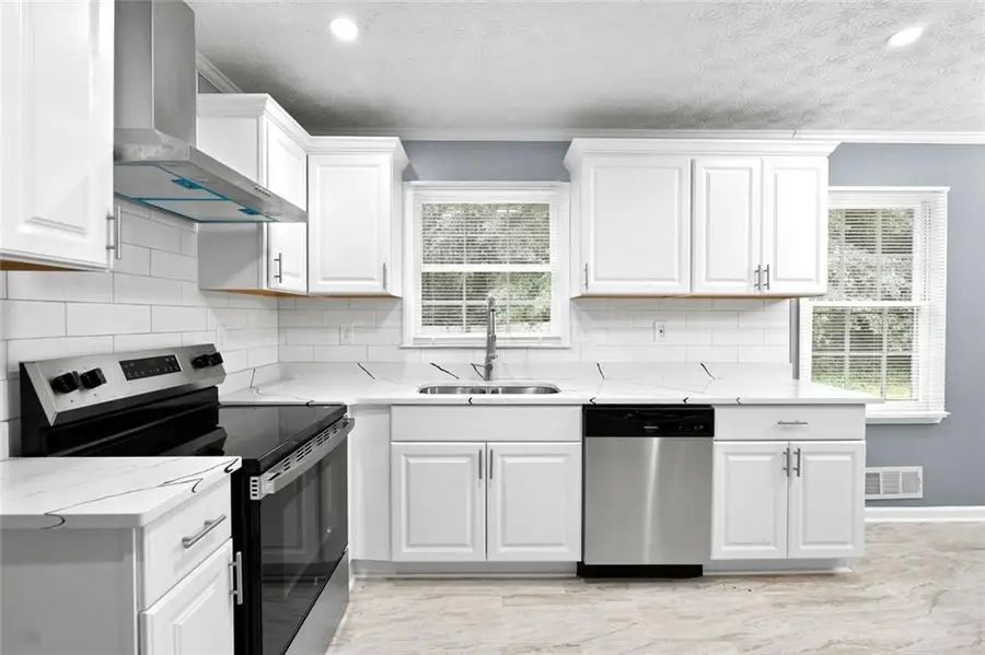 46 Stone Wood Lane, Lawrenceville, GA 30046 - #2
