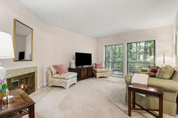 4862 Twin Lakes Trail, Atlanta, GA 30360