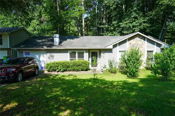 8265 Park Ridge Drive, Riverdale, GA 30274