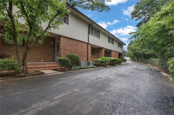2524 Bradford Square Ne, Atlanta, GA 30345