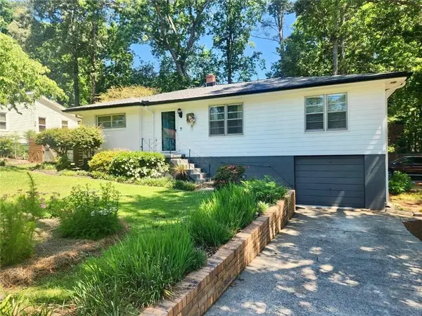 1043 Oakdale Drive Se, Smyrna, GA 30080