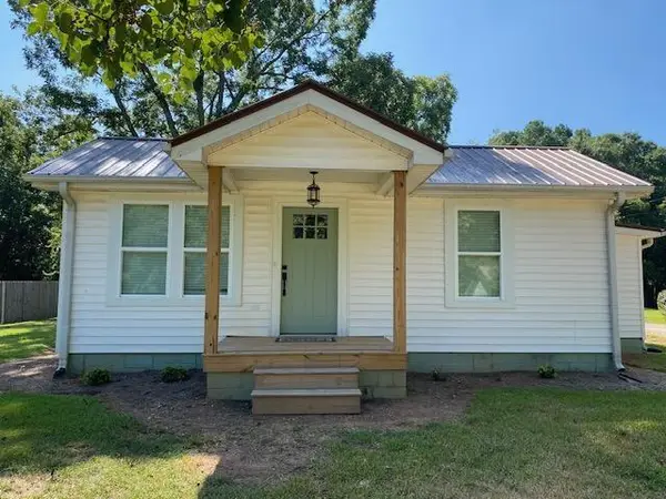 5919 River Road, Flowery Branch, GA 30542