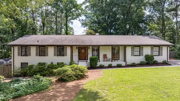 240 E Valley Drive, Marietta, GA 30068