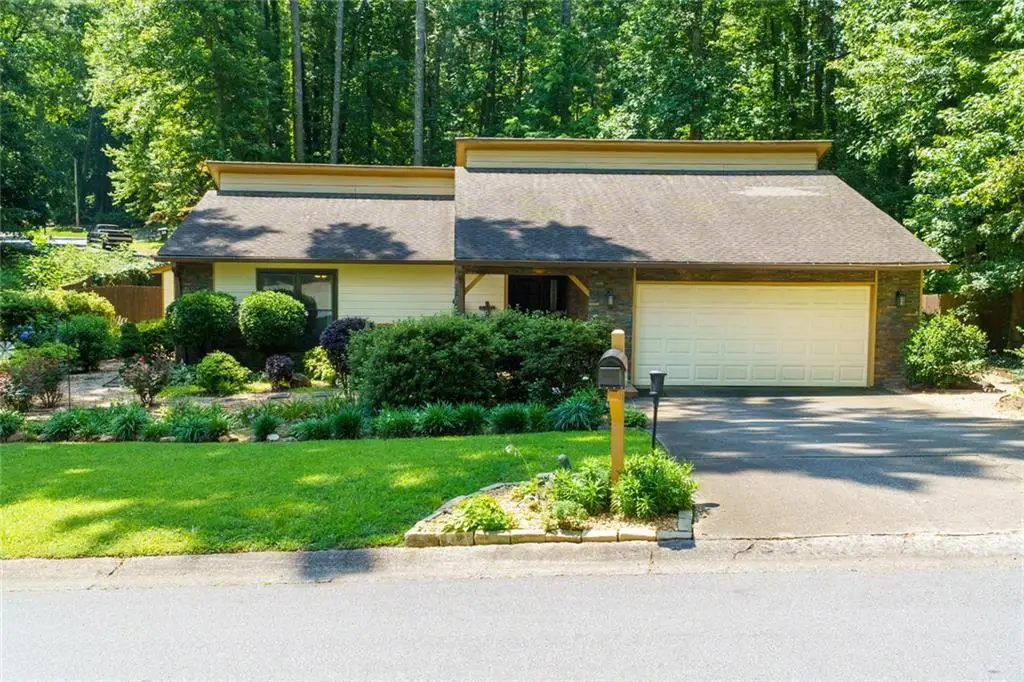 1211 Wade Green Circle Nw, Acworth, GA 30102 - #1