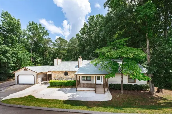 1929 Sharon Road, Cumming, GA 30041