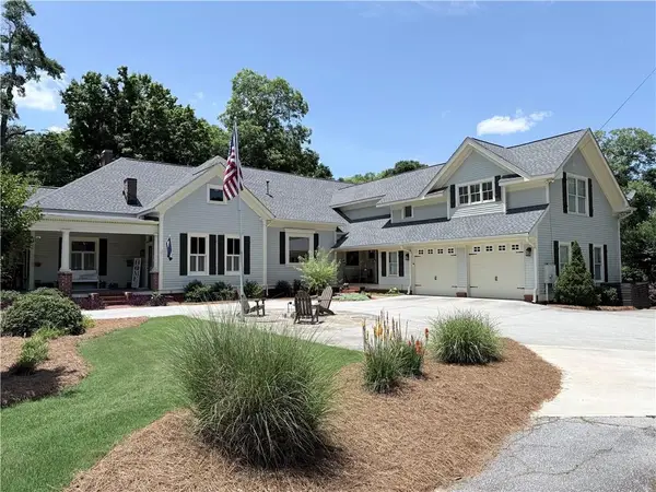1049 N Main Street Nw, Conyers, GA 30012