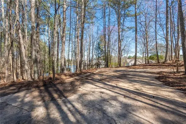 7181 Lakemond Court, Villa Rica, GA 30180