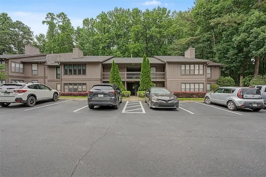 319 Smokerise Circle Se, Marietta, GA 30067 - #2