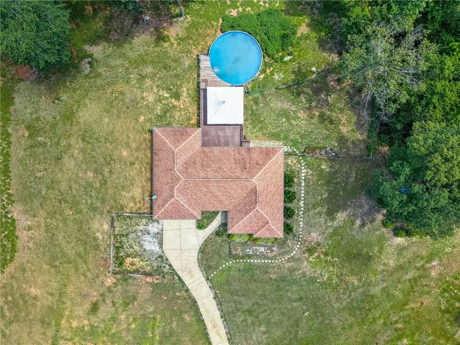 402 Renee Road, Pendergrass, GA 30567 - #3