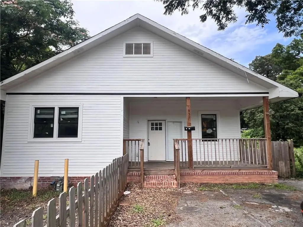 957 Metropolitan Parkway Sw, Atlanta, GA 30310 - #1
