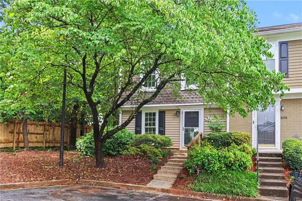 1074 New Haven Drive Sw, Marietta, GA 30064 - #1