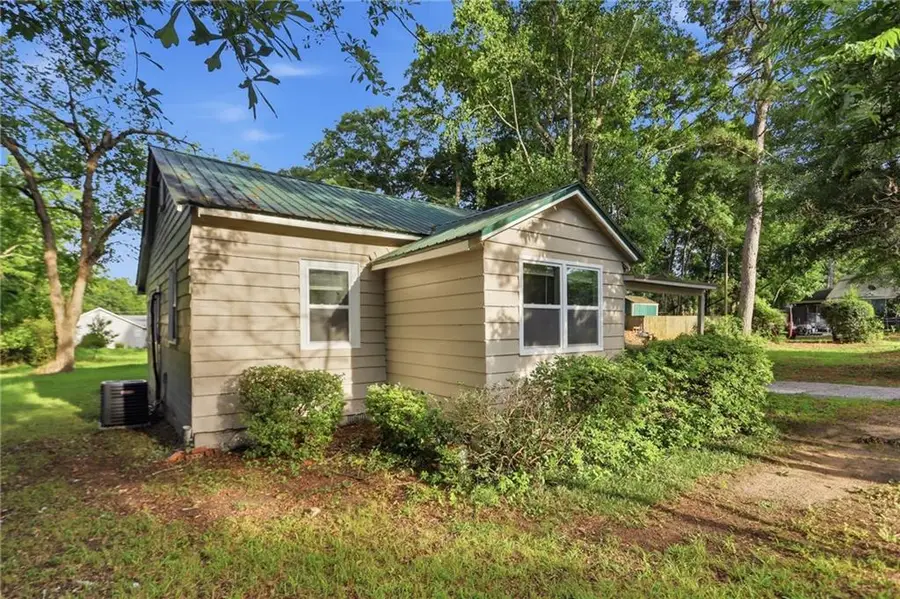 242 N Dogwood Avenue, Social Circle, GA 30025 - #2
