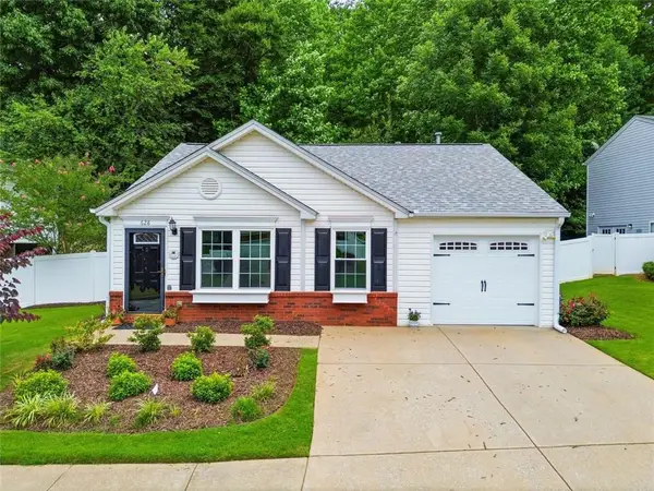 628 Spanish Oak Drive, Acworth, GA 30102