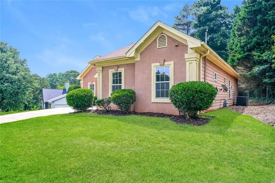 3427 Linecrest Road, Ellenwood, GA 30294 - #3