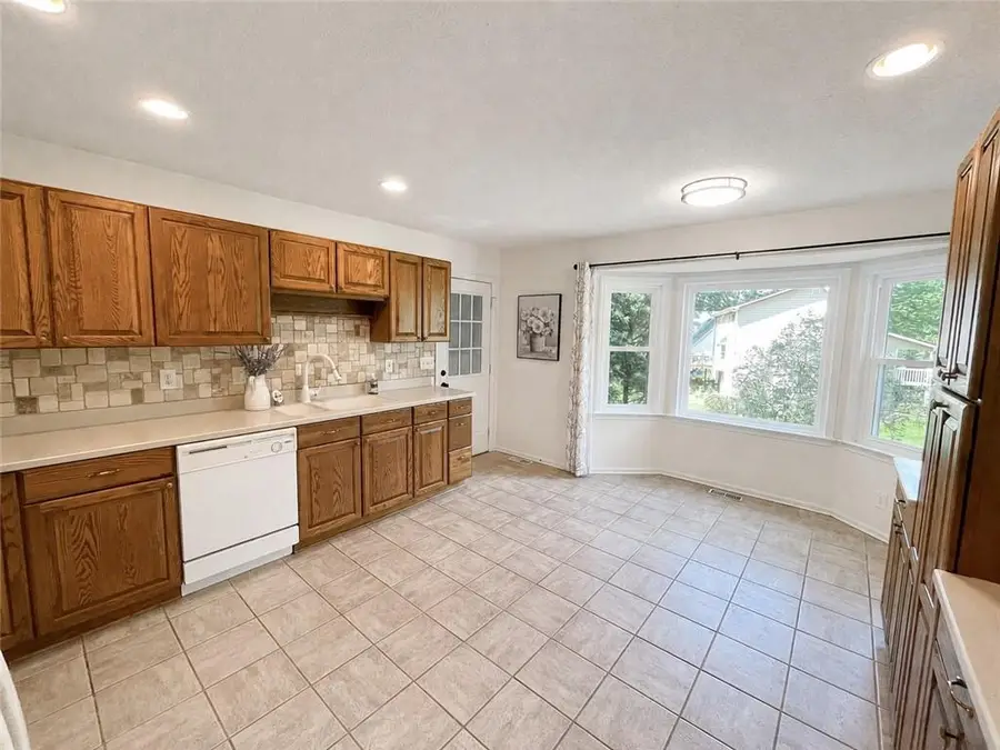 101 Fernwood Court, Lawrenceville, GA 30043 - #2