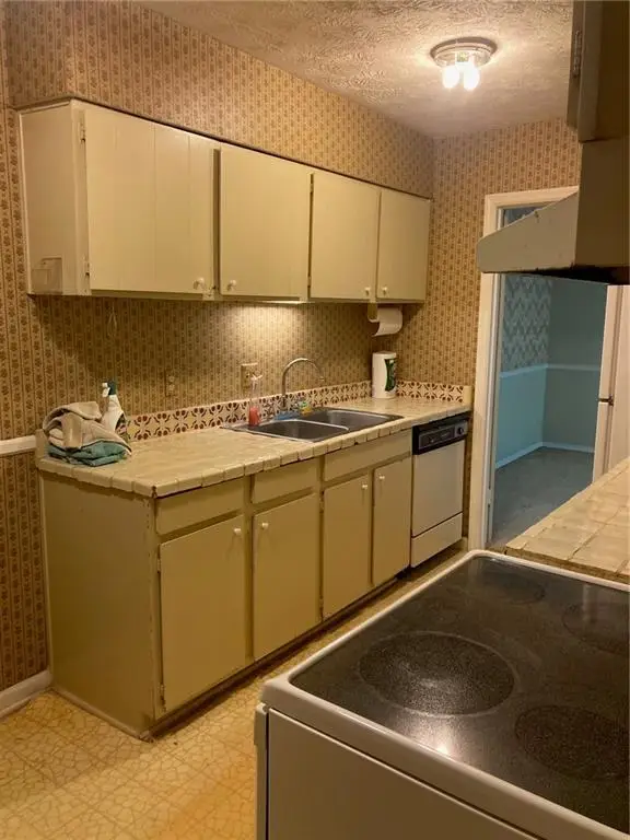 725 Dalrymple Road #7C, Sandy Springs, GA 30328 - #3