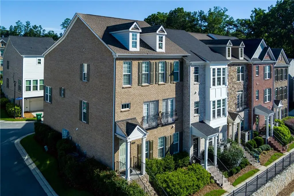2051 Falls Park Way, Decatur, GA 30033 - #1