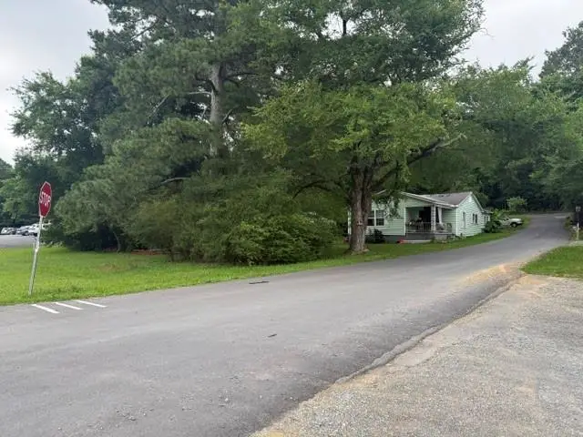 1235 Us 41 N, Calhoun, GA 30701 - #1