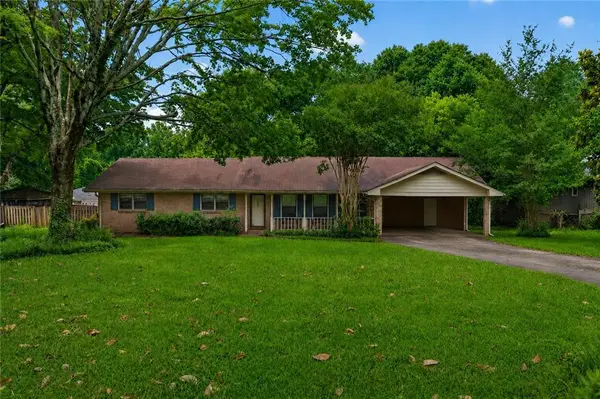 1824 Galilee Court, Tucker, GA 30084