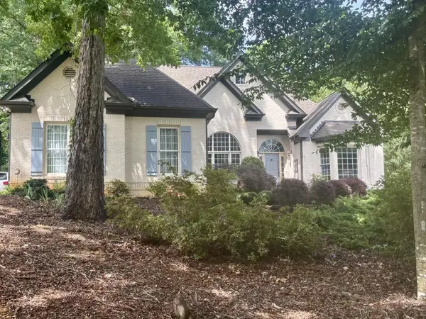 537 Old Collins Road, Hoschton, GA 30548