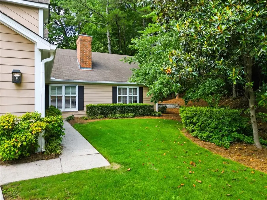 128 Great Oaks Lane, Roswell, GA 30075 - #2