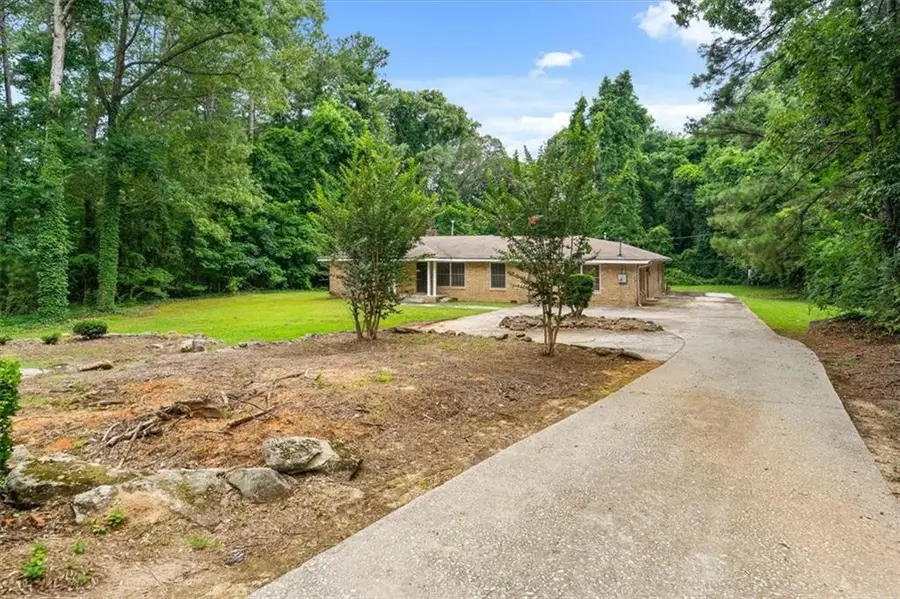 2205 Enon Road Sw, Atlanta, GA 30331 - #3
