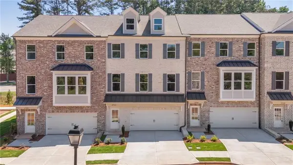 2743 Hallwood Lane, Suwanee, GA 30024