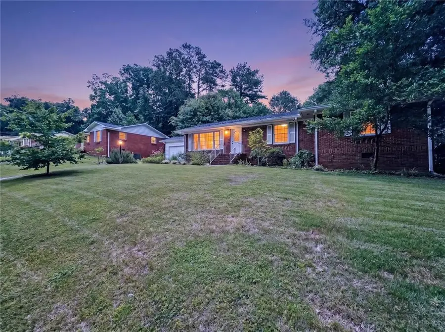 3665 Chavers Place, Stone Mountain, GA 30083 - #2