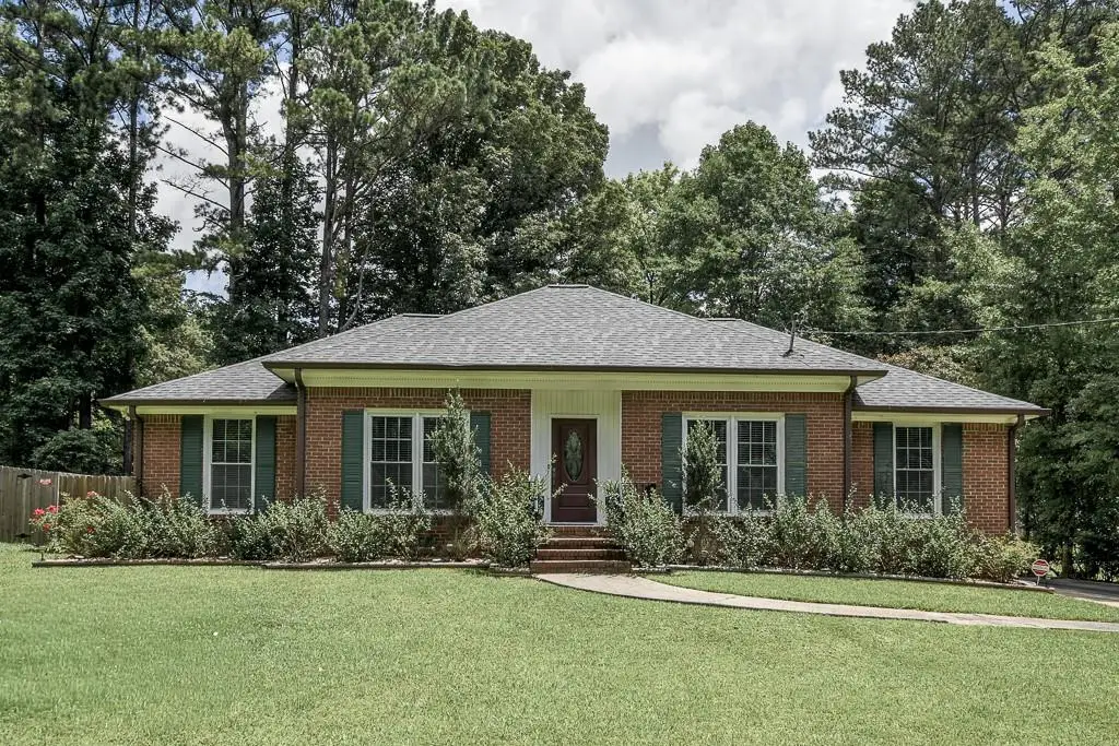 656 Bruce Way Sw, Lilburn, GA 30047 - #1