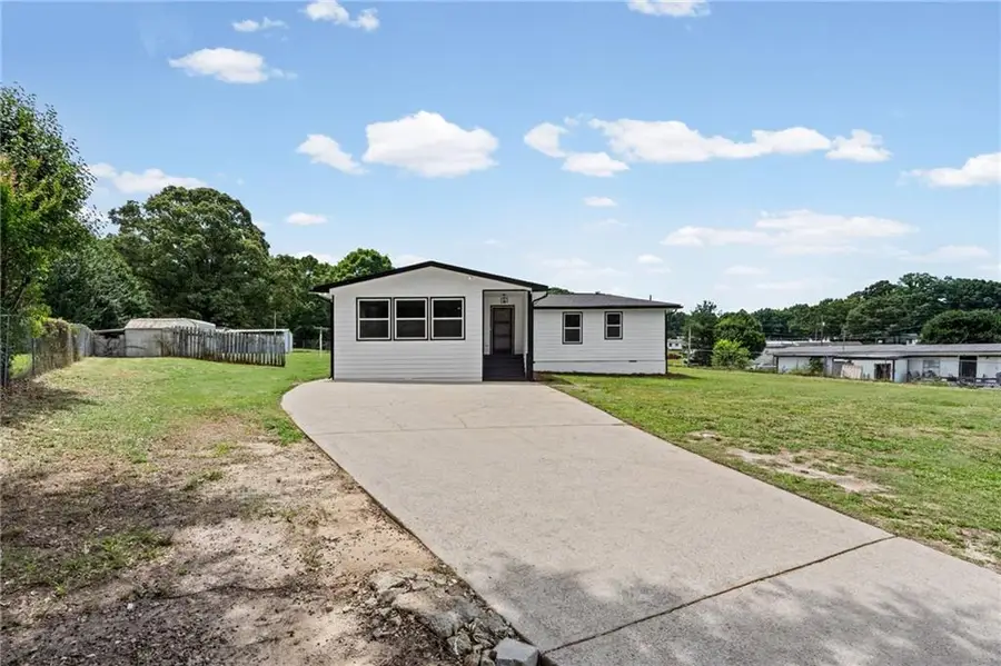 203 Hill Street, Auburn, GA 30011 - #2
