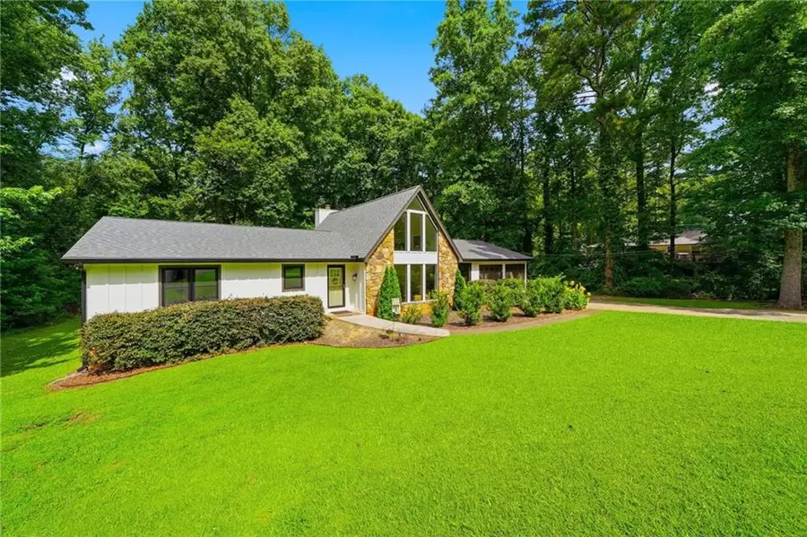 3043 S Meadow Court, Marietta, GA 30062 - #3