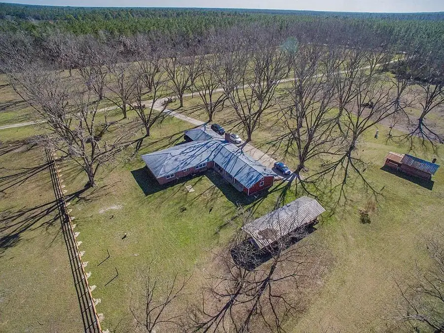 3000 Gibbs Street, Waycross, GA 31503 - #3