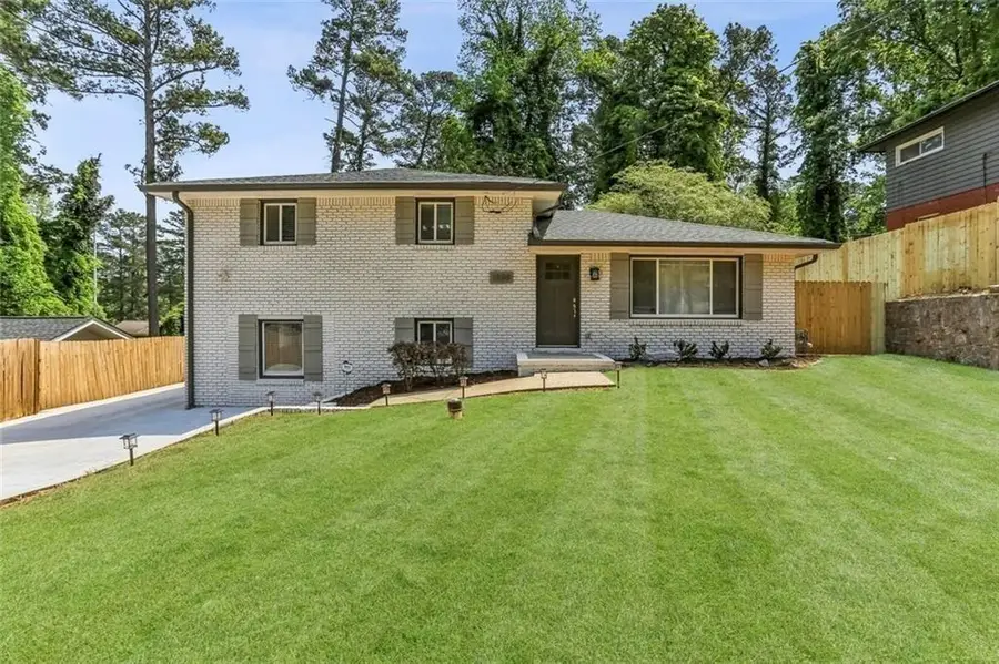 1888 La Mesa, Decatur, GA 30032 - #3