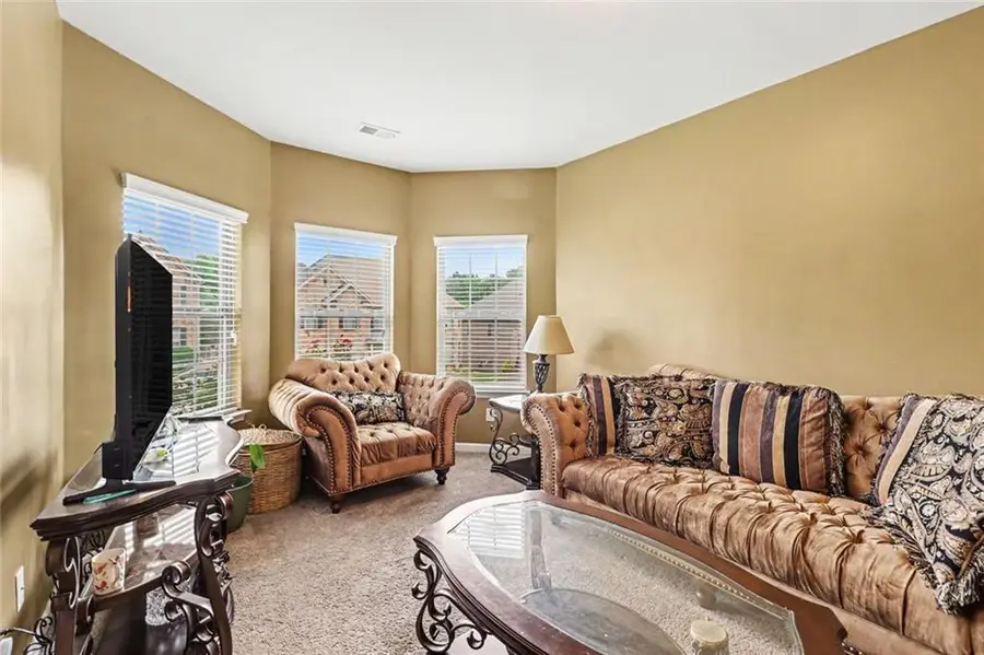 605 Stream Court, Fairburn, GA 30213 - #2