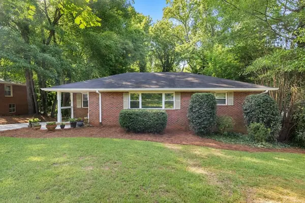 798 Pinehill Drive Se, Smyrna, GA 30080