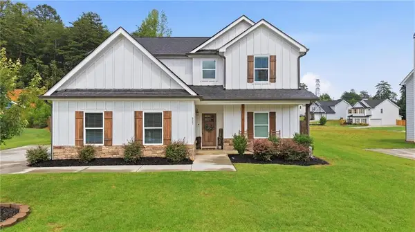6352 Magnolia Station Drive, Lula, GA 30554