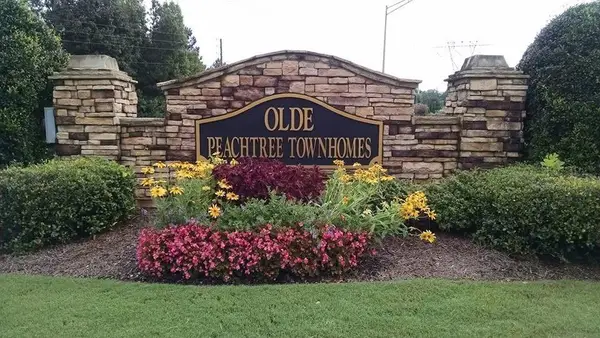 2749 Pierce Brennen Court, Lawrenceville, GA 30043