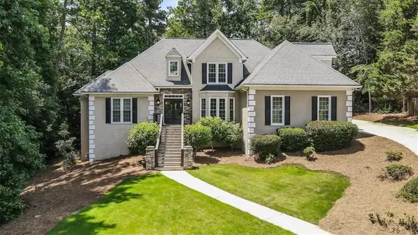 225 Skidaway Court, Alpharetta, GA 30022