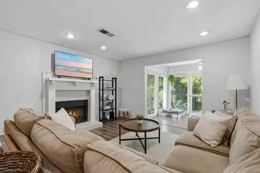 2698 Suwanee Way, Marietta, GA 30067