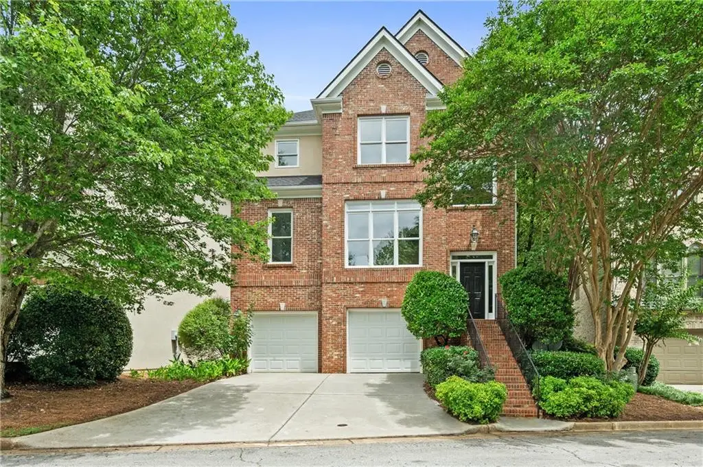 2434 Vivian Circle, Decatur, GA 30030 - #1