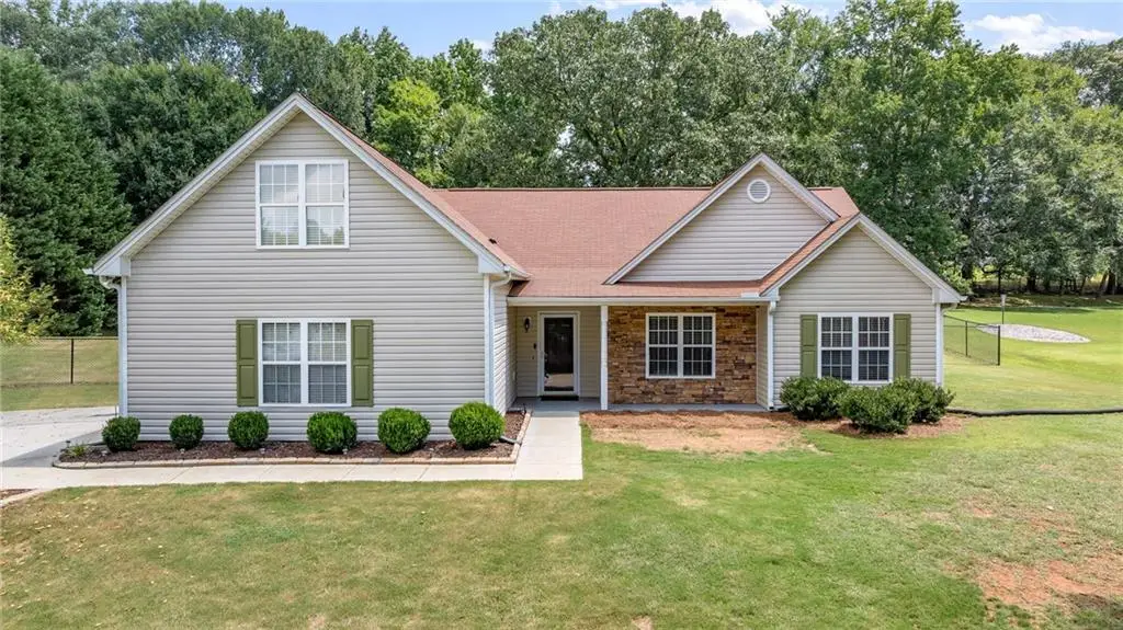 378 Kiley Drive, Hoschton, GA 30548 - #1