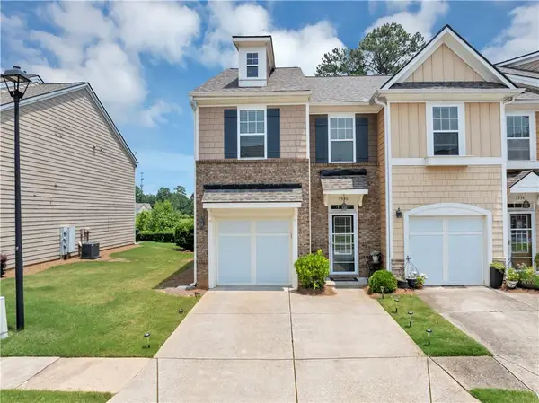 1936 Lakeshore Overlook Circle Nw, Kennesaw, GA 30152