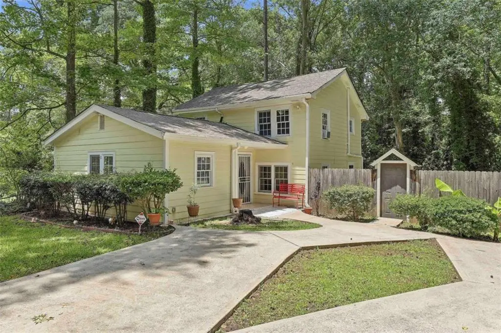 184 Fairview Drive, Fairburn, GA 30213 - #1