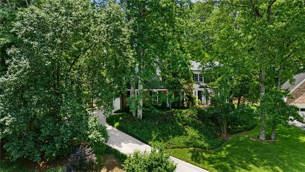 1689 Wellshire Lane, Dunwoody, GA 30338 - #1