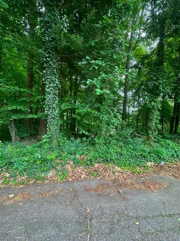 721 Aberdeen Drive, Stone Mountain, GA 30083 - #1